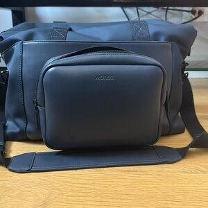 Monos Metro Duffel (Oxford Blue)